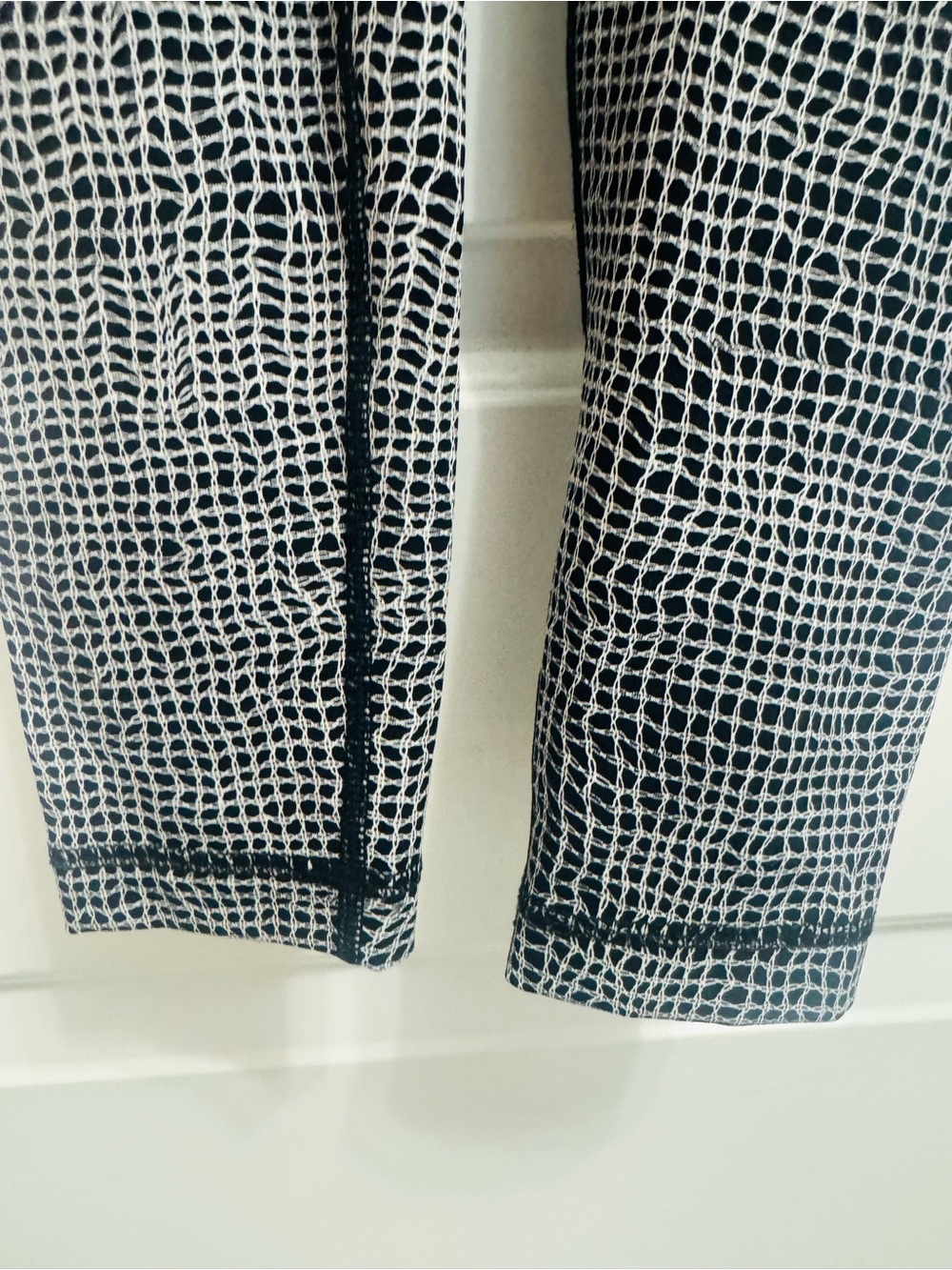 Lululemon Wunder Under III Tight Fall Net White Black Luon 2 - Picture 7 of 10
